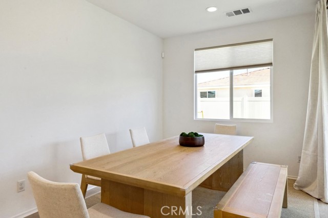 Detail Gallery Image 12 of 56 For 489 Berrybush St, Hemet,  CA 92543 - 3 Beds | 2 Baths