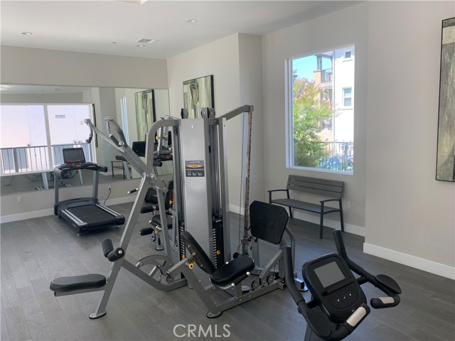 6 Oakmont Street, Phillips Ranch CA: https://media.crmls.org/medias/e11417c4-64eb-4e39-8619-bfa03ba0b3aa.jpg