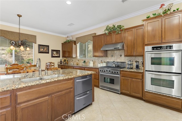 Image 18 of 57 For 9841 Kehl Canyon