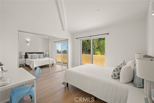 Detail Gallery Image 37 of 60 For 204 N Prospect #B,  Redondo Beach,  CA 90277 - 4 Beds | 3 Baths