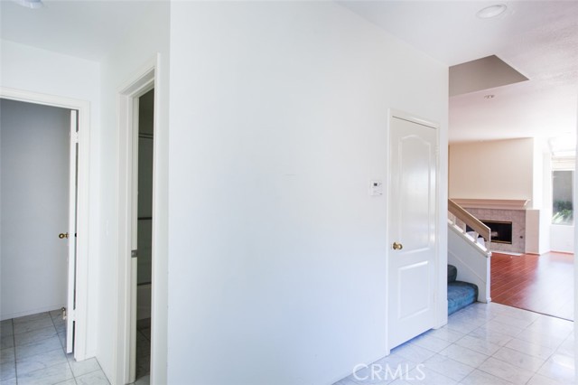 72 Vassar Aisle, Irvine CA: https://media.crmls.org/medias/e11514a6-50c5-43a3-9bec-a8b21fe0b4ed.jpg
