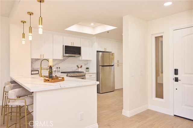 Detail Gallery Image 11 of 60 For 16291 Countess Dr #117,  Huntington Beach,  CA 92649 - 2 Beds | 2 Baths