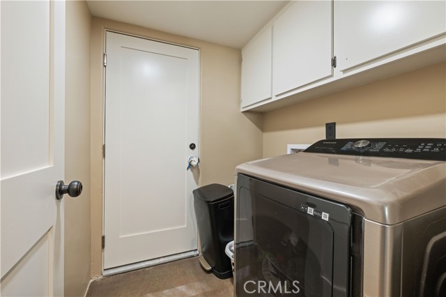 Detail Gallery Image 15 of 44 For 28975 Lotusgarden, Canyon Country,  CA 91387 - 4 Beds | 3 Baths