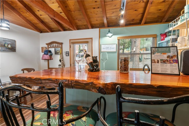 Detail Gallery Image 8 of 20 For 42955 Encino, Big Bear Lake,  CA 92315 - 1 Beds | 1 Baths