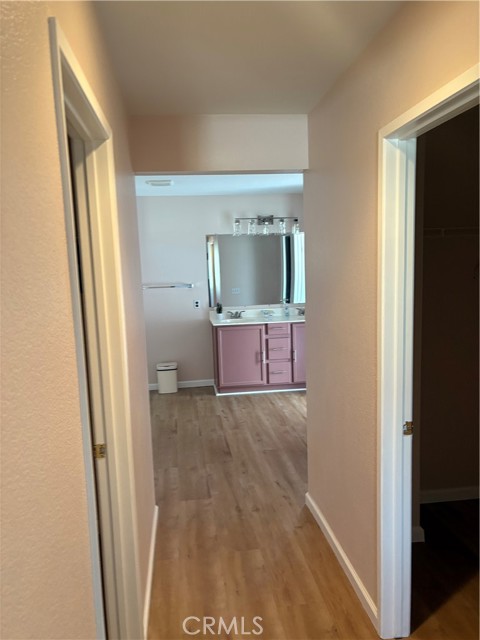 Detail Gallery Image 7 of 8 For 44025 Glenraven, Lancaster,  CA 93535 - 3 Beds | 2 Baths