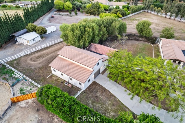 9394 Gum Tree Drive, Corona CA: https://media.crmls.org/medias/e11792e0-ee12-48ac-bff8-be771a92eafb.jpg