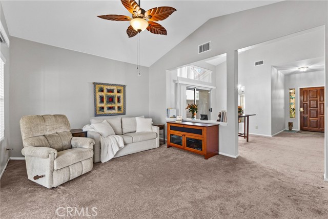 Detail Gallery Image 13 of 38 For 40395 via Malagas, Murrieta,  CA 92562 - 2 Beds | 2 Baths