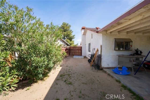 Detail Gallery Image 13 of 14 For 15168 Dakota, Victorville,  CA 92394 - 4 Beds | 2 Baths