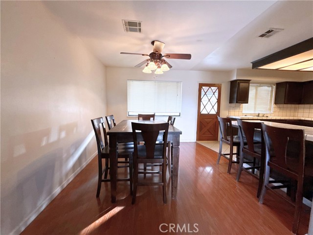 Detail Gallery Image 5 of 10 For 421 Petris Avenue, Ridgecrest,  CA 93555 - 3 Beds | 2 Baths