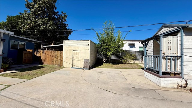 843 Laveta Terrace, Echo Park CA: https://media.crmls.org/medias/e11996d2-6c4a-4d5e-bcb6-b2f6b36b1db6.jpg