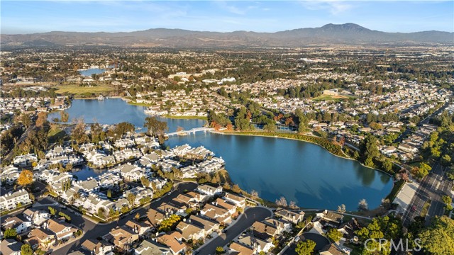 14 Eagle point, Irvine CA: https://media.crmls.org/medias/e1199c61-bea9-4e2c-8caa-4d6a7d61c273.jpg