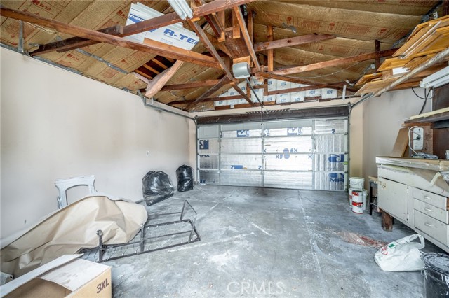 Detail Gallery Image 25 of 29 For 2640 N Buena Vista St, Burbank,  CA 91504 - 3 Beds | 2 Baths