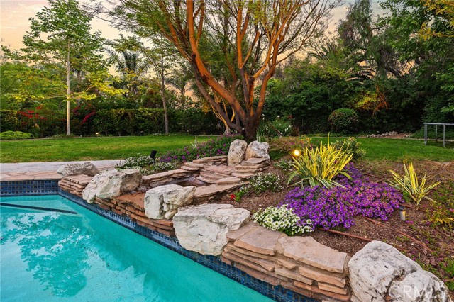 Detail Gallery Image 9 of 71 For 5665 Trailside Dr, Yorba Linda,  CA 92887 - 4 Beds | 2/1 Baths