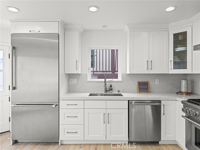 Detail Gallery Image 7 of 32 For 309 20th Pl, Manhattan Beach,  CA 90266 - 3 Beds | 2 Baths