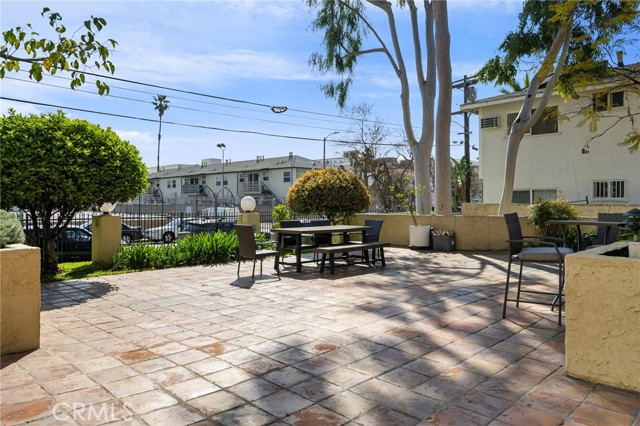 Image 3 for 5143 Bakman Ave #420, North Hollywood, CA 91601