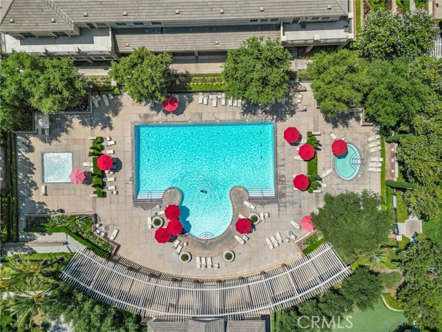 Image 26 of 30 For 15723 Parkhouse  30