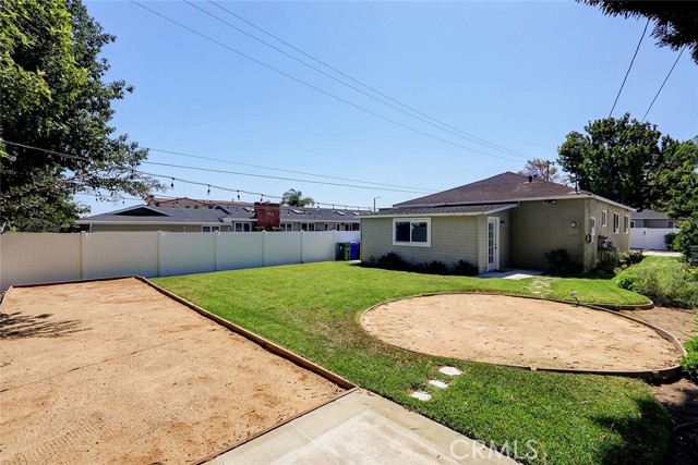 1467 19th Street, Manhattan Beach, California 90266, 4 Bedrooms Bedrooms, ,2 BathroomsBathrooms,Residential,Sold,19th,SB22184180