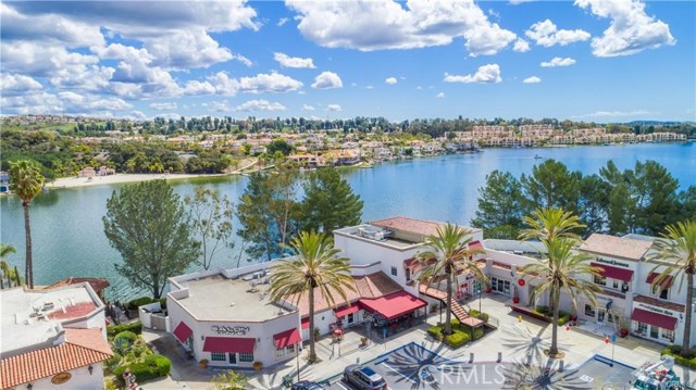 23782 Lagarto, Mission Viejo CA: https://media.crmls.org/medias/e11e49d0-db79-4571-996f-4b66ea05b9ed.jpg