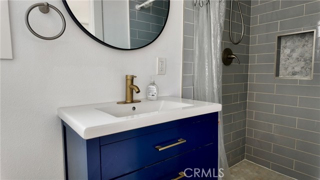 Detail Gallery Image 19 of 22 For 2666 Baltic Ave, Long Beach,  CA 90810 - 3 Beds | 2 Baths
