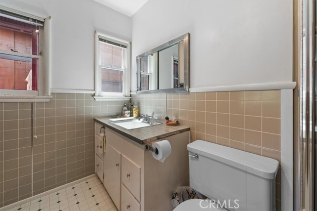 Detail Gallery Image 15 of 32 For 115 Lagunita Ln, Big Bear Lake,  CA 92315 - 4 Beds | 2 Baths