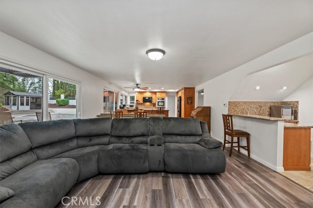 Detail Gallery Image 20 of 42 For 265 S Leandro St, Anaheim,  CA 92807 - 4 Beds | 2/1 Baths