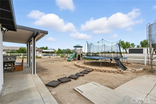 Detail Gallery Image 33 of 75 For 17940 Copper Queen Ln, Perris,  CA 92570 - 8 Beds | 3/1 Baths