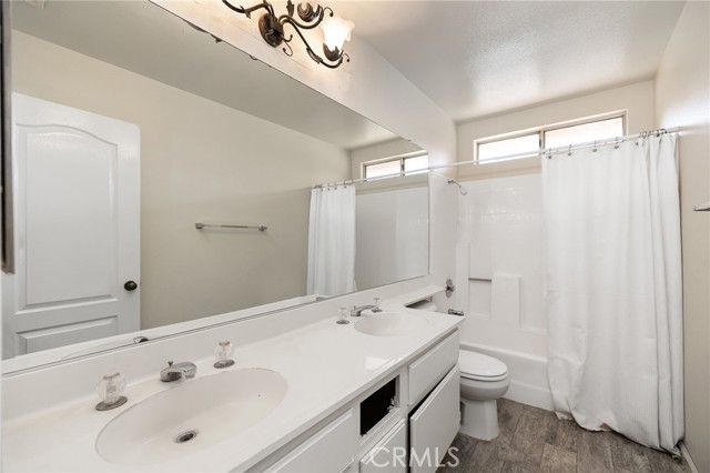 Detail Gallery Image 29 of 51 For 23702 Cedar Creek, Moreno Valley,  CA 92557 - 4 Beds | 3 Baths