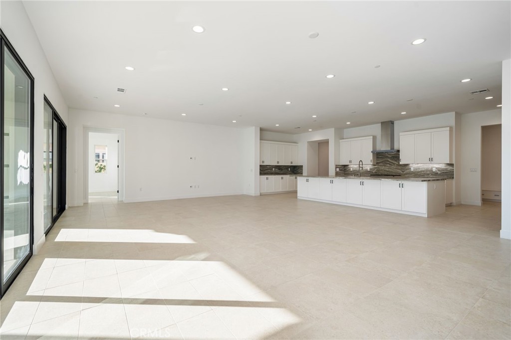 MLS #SR25252201 image #15