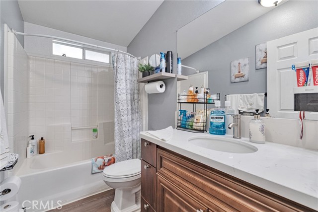20401 Soledad Canyon Road, Canyon Country CA: https://media.crmls.org/medias/e123c55c-a905-4cc9-b691-024dd5a16099.jpg