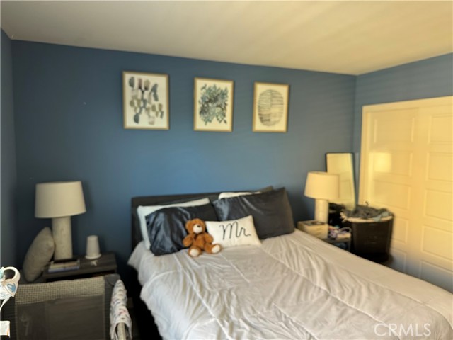 Detail Gallery Image 17 of 37 For 12745 Watt Ln #B,  Sylmar,  CA 91342 - 4 Beds | 3/1 Baths