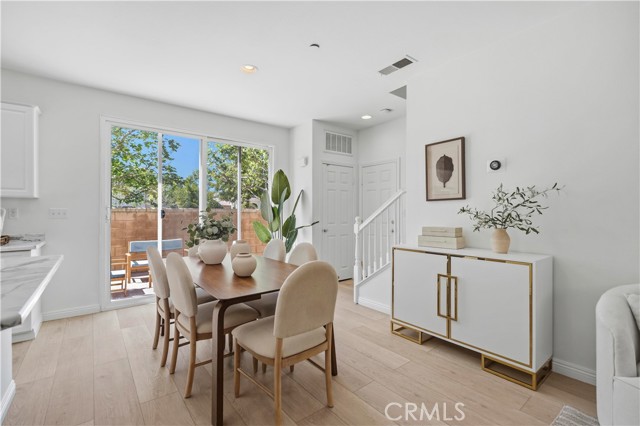 Detail Gallery Image 26 of 60 For 7038 Village, Corona,  CA 92880 - 3 Beds | 2/1 Baths