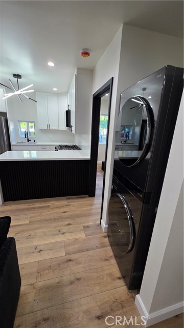 Detail Gallery Image 5 of 7 For 7047 1/2 Nestle Ave, Reseda,  CA 91335 - 1 Beds | 1 Baths