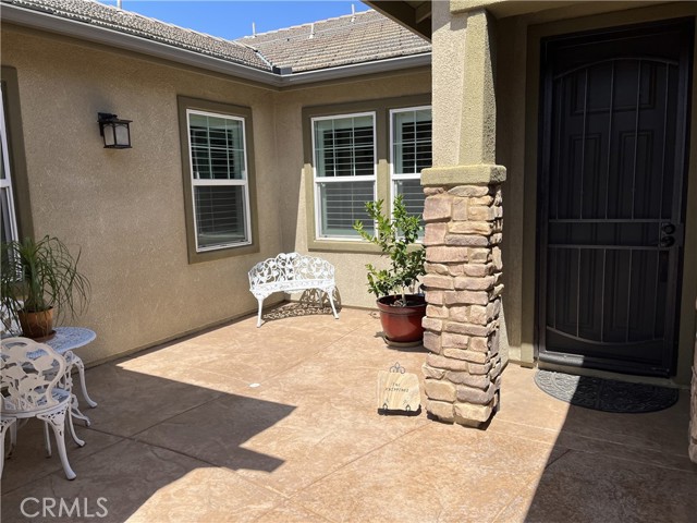 32458 Daisy Drive, Winchester CA: https://media.crmls.org/medias/e1260293-83be-4d30-b5de-8939ccbca5ab.jpg