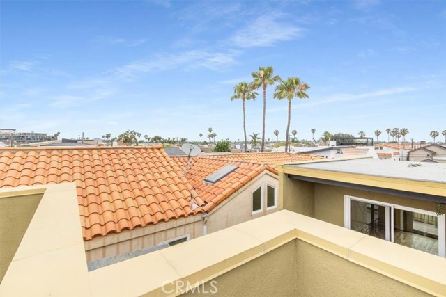 Detail Gallery Image 55 of 75 For 5580 E Saint Irmo Walk, Long Beach,  CA 90803 - 3 Beds | 2/1 Baths