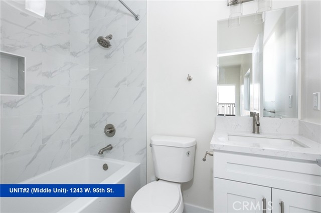1241 W 95th Street, Los Angeles CA: https://media.crmls.org/medias/e126cd98-92ef-46b1-890b-b69b6030ed27.jpg