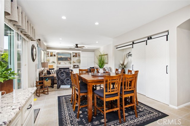 6347 Lyndsey Street, Eastvale CA: https://media.crmls.org/medias/e126f042-4d0c-419b-97c3-61128c7c50e1.jpg