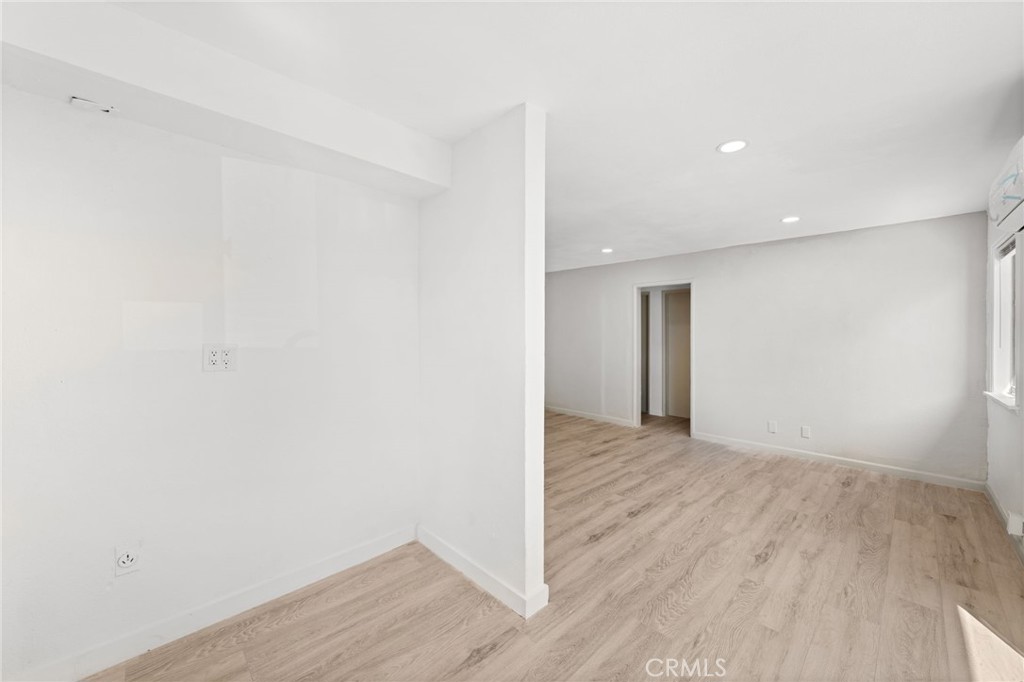 MLS #IG25236477 image #24