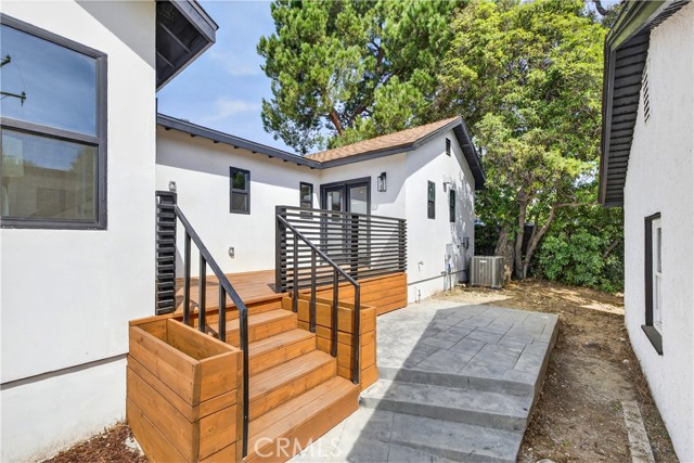 Detail Gallery Image 33 of 60 For 650 Marylind, Claremont,  CA 91711 - 6 Beds | 2/1 Baths