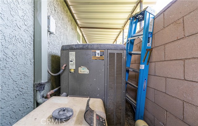 Detail Gallery Image 39 of 68 For 824 N Millard Ave, Rialto,  CA 92376 - 4 Beds | 2/1 Baths