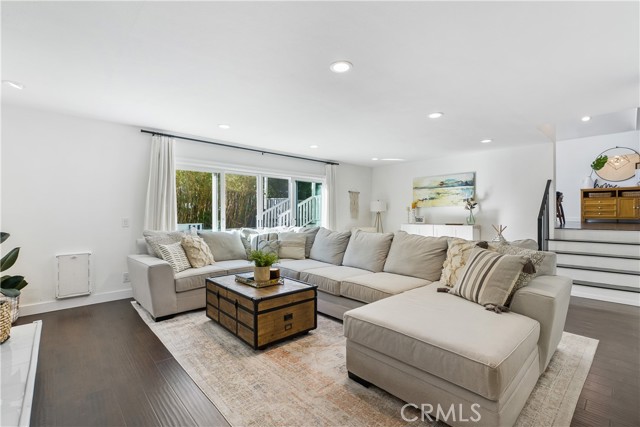 E1282b9c 1464 43ff A707 903d134f7933