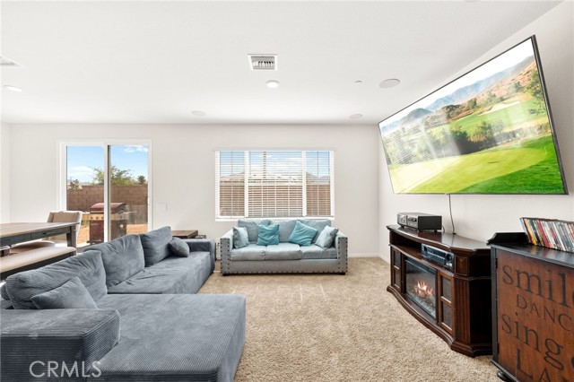 27108 Oncore Drive, Menifee CA: https://media.crmls.org/medias/e128481f-be42-48d5-9806-9c41604bd888.jpg