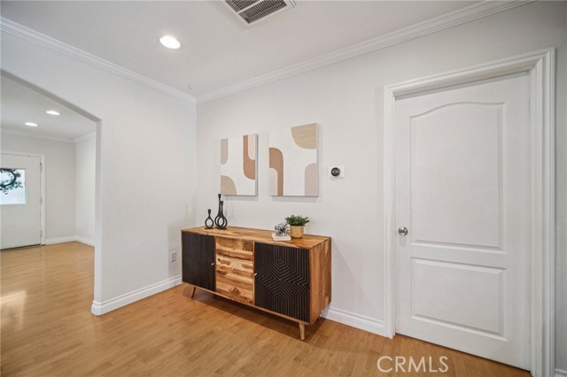 Detail Gallery Image 23 of 53 For 519 E Howard St, Pasadena,  CA 91104 - 3 Beds | 1/1 Baths