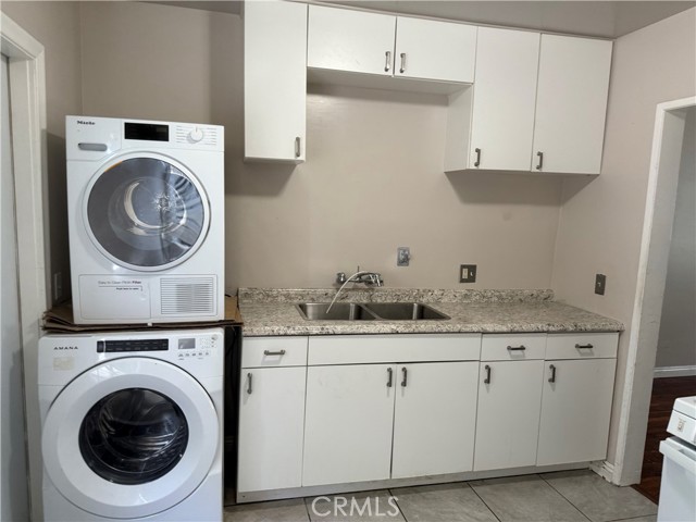 4611 W 152nd Street, Lawndale CA: https://media.crmls.org/medias/e1291c18-be07-4769-841f-0c264424aea9.jpg