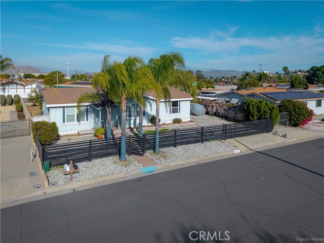 Detail Gallery Image 4 of 28 For 641 Dove Dr, Perris,  CA 92570 - 3 Beds | 2 Baths