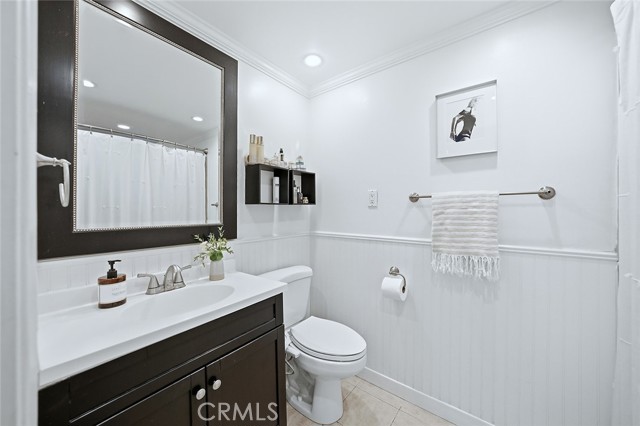 Detail Gallery Image 16 of 31 For 4805 E Colorado, Long Beach,  CA 90814 - 3 Beds | 3 Baths