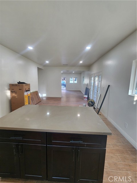 Detail Gallery Image 15 of 20 For 19380 Quebec Ave, Corona,  CA 92881 - 2 Beds | 2 Baths