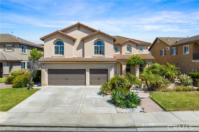 Detail Gallery Image 1 of 1 For 8632 Vienna Dr, Corona,  CA 92880 - 5 Beds | 3 Baths