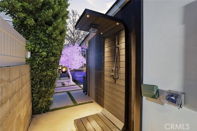 Detail Gallery Image 49 of 64 For 4926 Greenbush Ave, Sherman Oaks,  CA 91423 - – Beds | – Baths