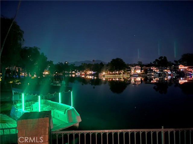 Front Image Thumbnail for CROC26073352