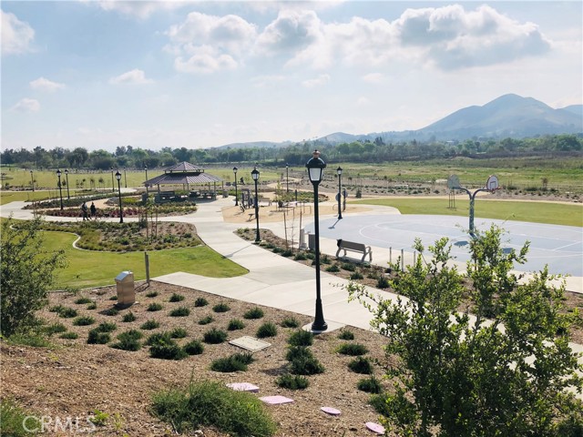 Detail Gallery Image 42 of 48 For 11829 Confluence Dr, Jurupa Valley,  CA 91752 - 5 Beds | 3 Baths